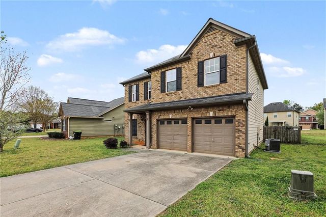 712 Douglass Circle, Mcdonough, GA 30253