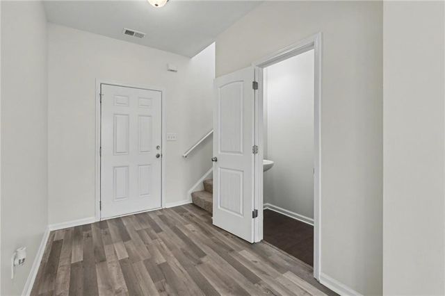 712 Douglass Circle, Mcdonough, GA 30253