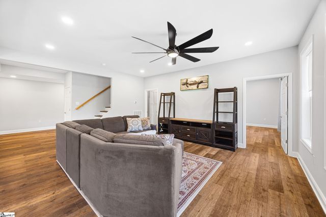 311 S River Bluff Drive, Piedmont, SC 29673