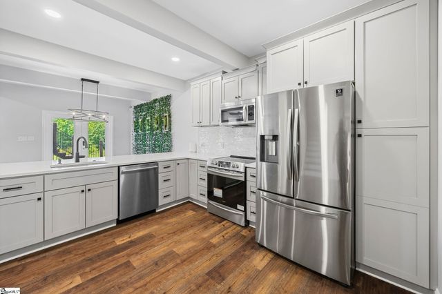 311 S River Bluff Drive, Piedmont, SC 29673