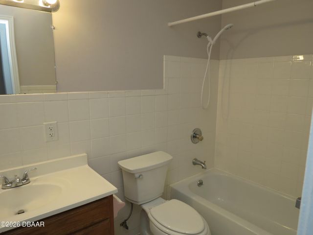 122 Magnolia Drive, Ormond Beach, FL 32176