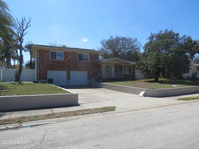 122 Magnolia Drive, Ormond Beach, FL 32176