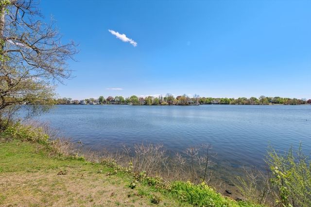 24 Sylvia Street, Lynn, MA 01904