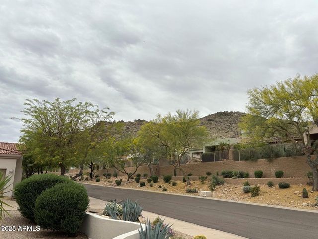 14253 N Honeysuckle Drive, Fountain Hills, AZ 85268