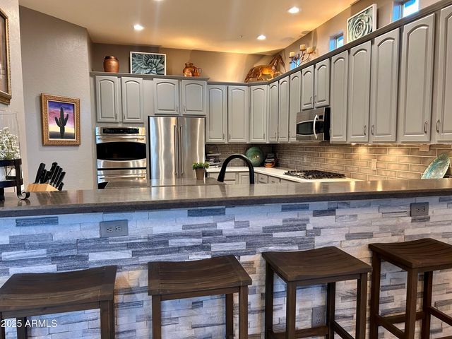 14253 N Honeysuckle Drive, Fountain Hills, AZ 85268