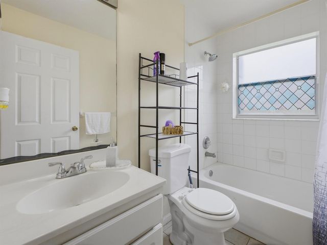 17770 93rd Road N, Loxahatchee, FL 33470