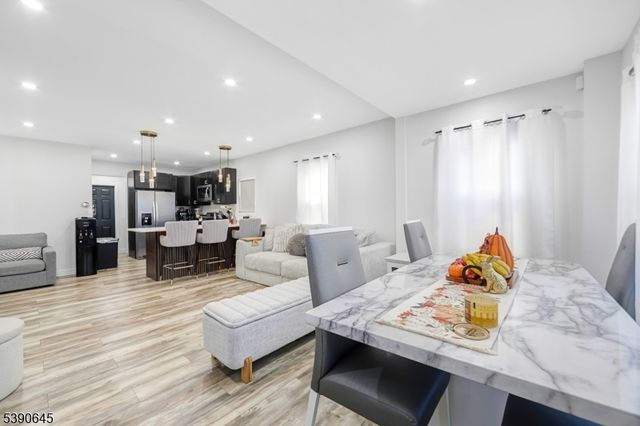 170 Clinton Pl, Newark City, NJ 07112