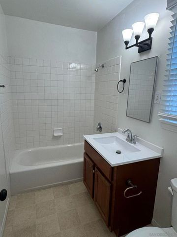 4454 Illinois Street, San Diego, CA 92116