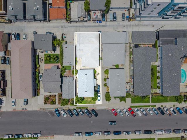 4454 Illinois Street, San Diego, CA 92116