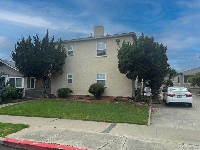 4454 Illinois Street, San Diego, CA 92116