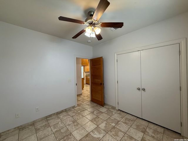 257 E Garza St, New Braunfels, TX 78130