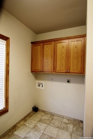 257 E Garza St, New Braunfels, TX 78130