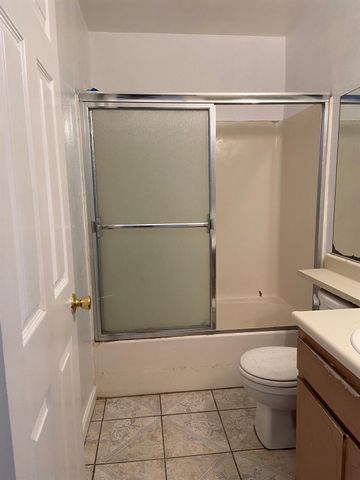 7044 Tristan Cir, Stockton, CA 95210