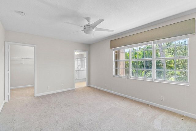 526 COMMONS Drive, Palm Beach Gardens, FL 33418