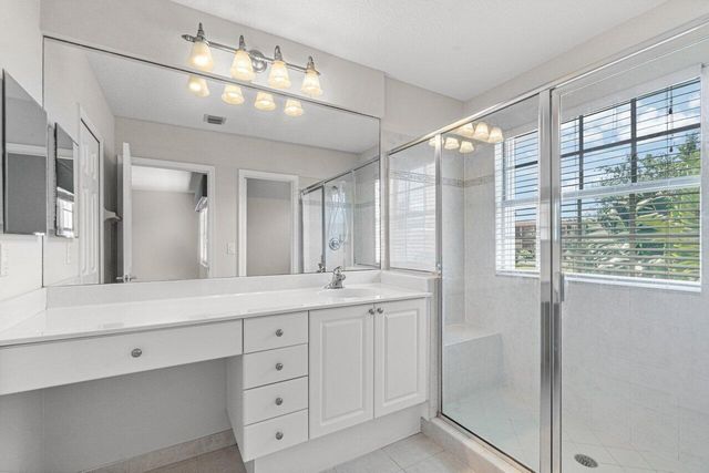 526 COMMONS Drive, Palm Beach Gardens, FL 33418