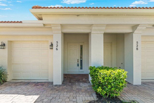 526 COMMONS Drive, Palm Beach Gardens, FL 33418