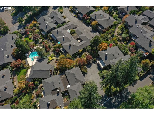 67 CONDOLEA Ter, Lake Oswego, OR 97035