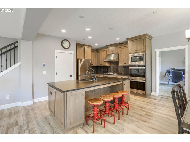 4220 S WINERY Cir, Ridgefield, WA 98642