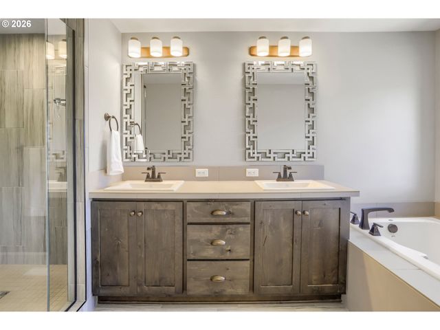 4220 S WINERY Cir, Ridgefield, WA 98642