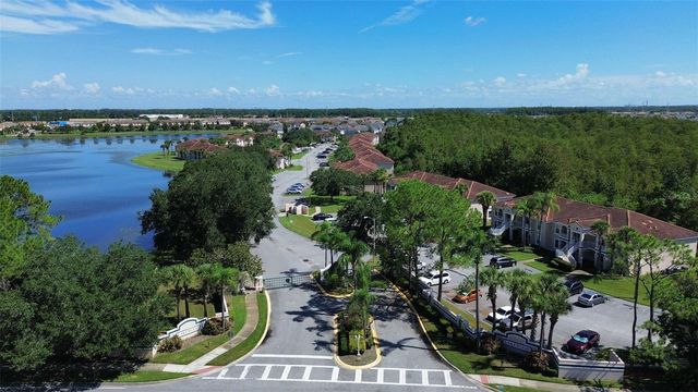 13801 TIMBERLAND DRIVE 201, Orlando, FL 32824