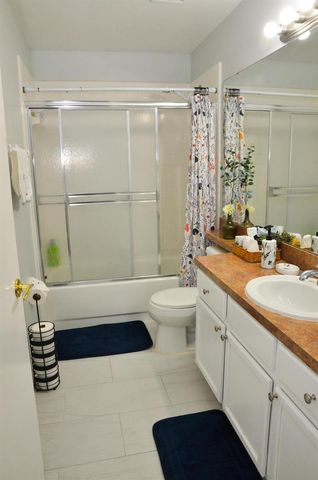 13801 TIMBERLAND DRIVE 201, Orlando, FL 32824