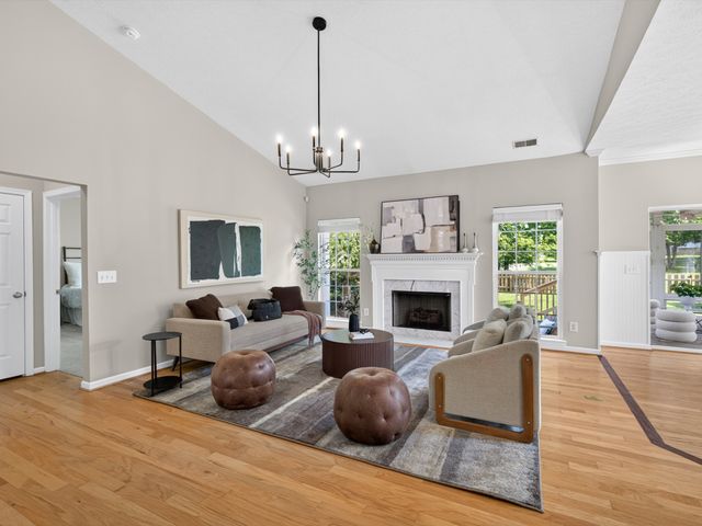 440 Creekside Ln, Spring Hill, TN 37174
