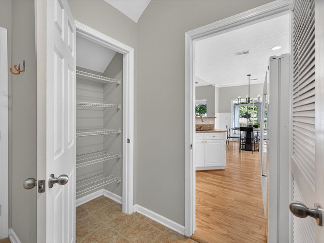 440 Creekside Ln, Spring Hill, TN 37174