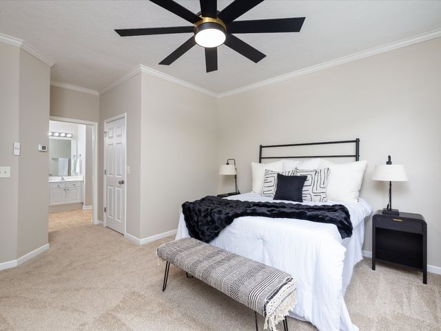440 Creekside Ln, Spring Hill, TN 37174