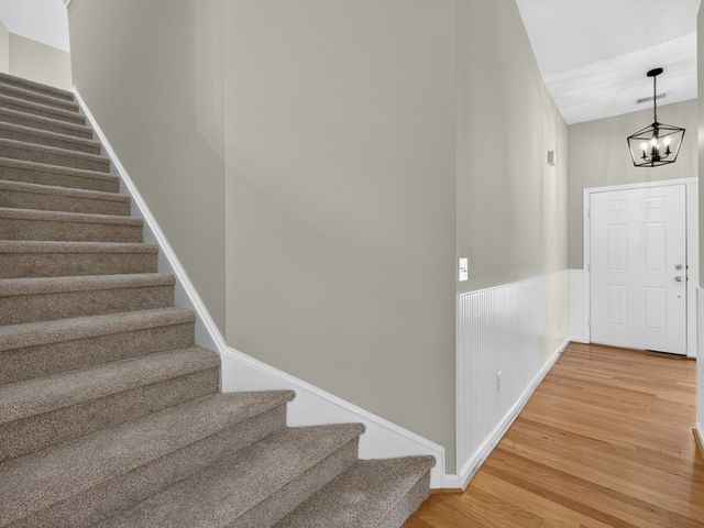 440 Creekside Ln, Spring Hill, TN 37174