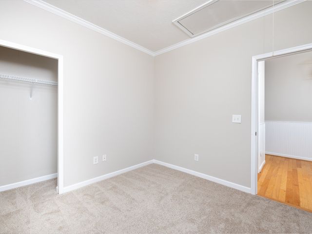 440 Creekside Ln, Spring Hill, TN 37174