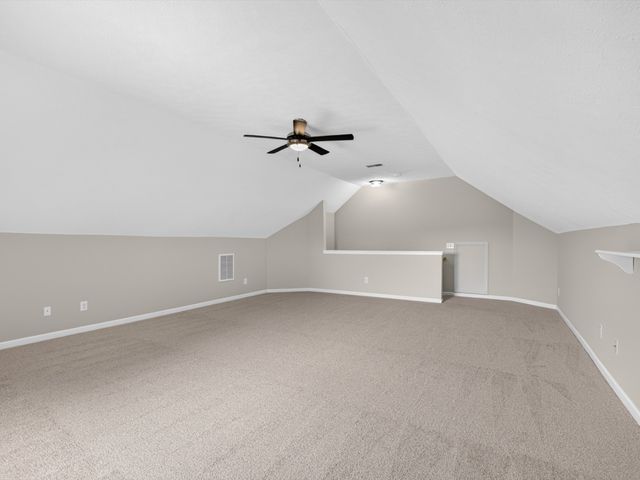 440 Creekside Ln, Spring Hill, TN 37174