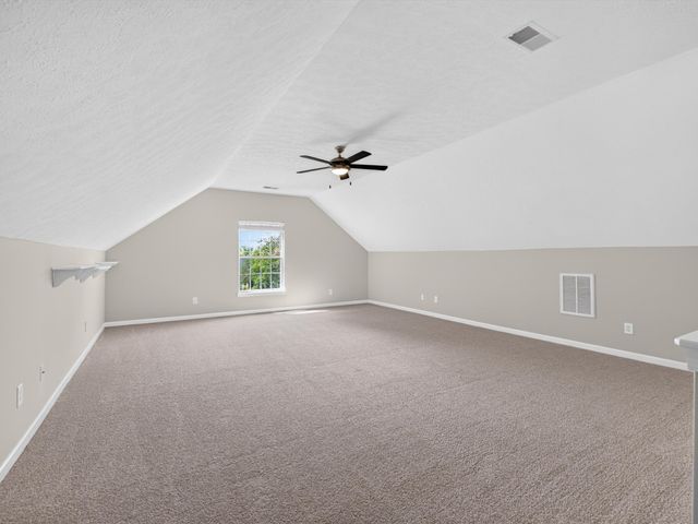 440 Creekside Ln, Spring Hill, TN 37174