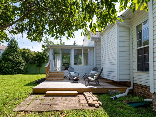 440 Creekside Ln, Spring Hill, TN 37174