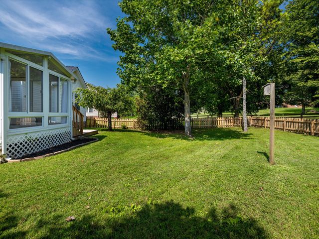 440 Creekside Ln, Spring Hill, TN 37174