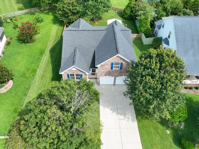 440 Creekside Ln, Spring Hill, TN 37174