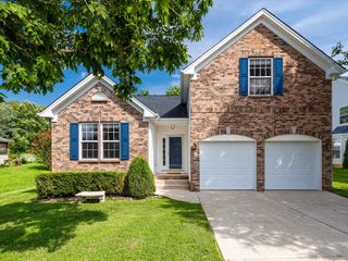 440 Creekside Ln, Spring Hill, TN 37174
