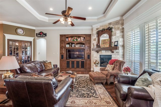 4041 Blackchamp Road, Midlothian, TX 76065