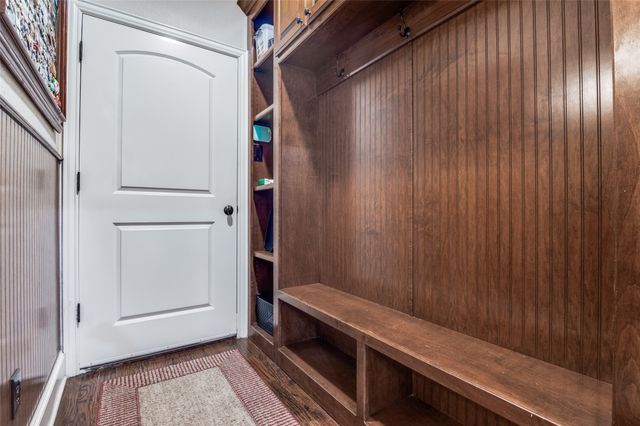 4041 Blackchamp Road, Midlothian, TX 76065