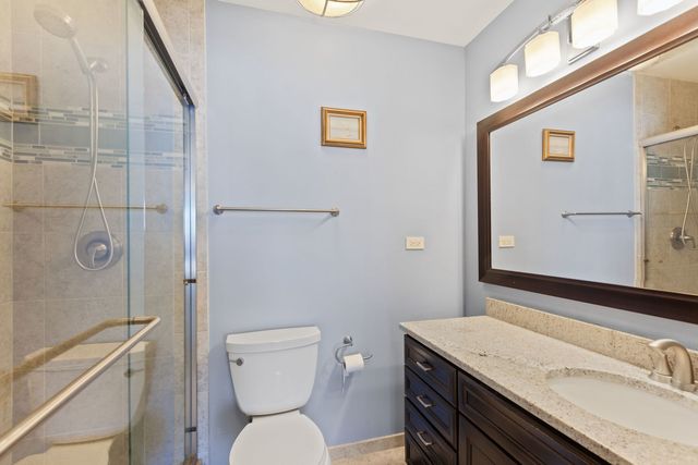 1415 Fairway Drive, Glendale Heights, IL 60139