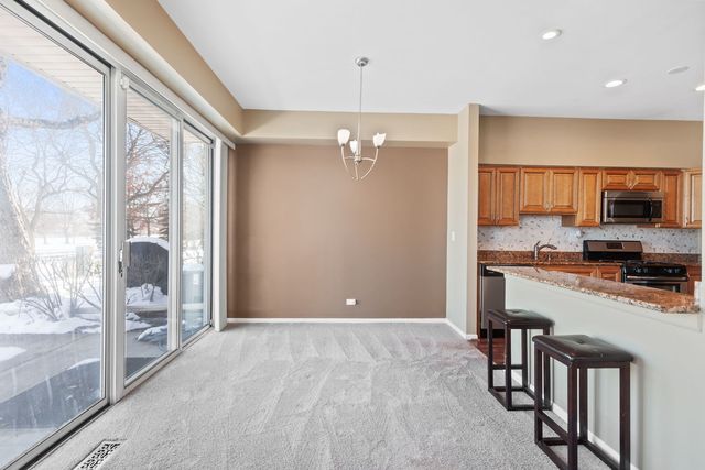 1415 Fairway Drive, Glendale Heights, IL 60139