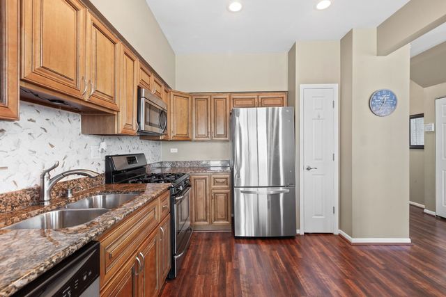 1415 Fairway Drive, Glendale Heights, IL 60139