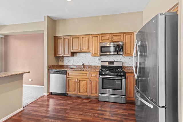 1415 Fairway Drive, Glendale Heights, IL 60139