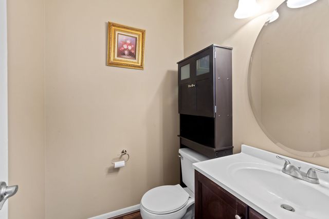 1415 Fairway Drive, Glendale Heights, IL 60139