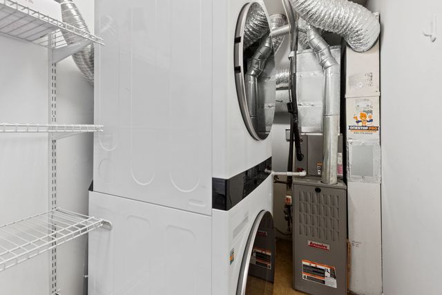 1415 Fairway Drive, Glendale Heights, IL 60139