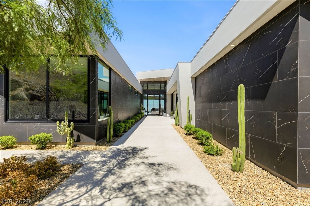 4 Chisel Crest Court, Henderson, NV 89012 — photo 5