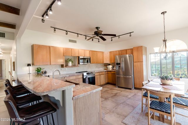 3955 W Coyote Ridge Trail, Tucson, AZ 85746
