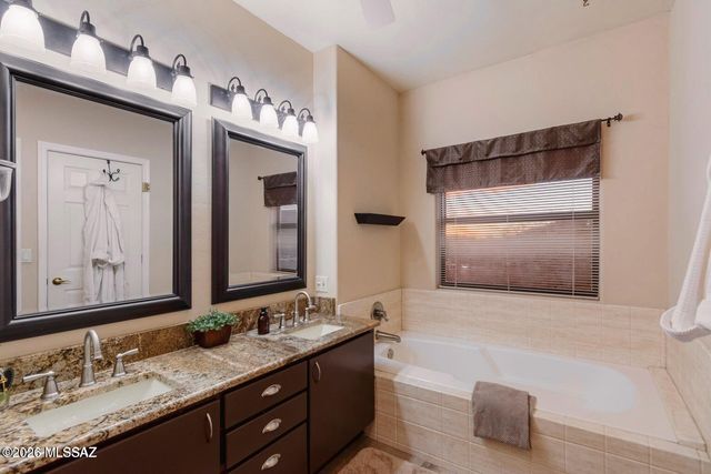 3955 W Coyote Ridge Trail, Tucson, AZ 85746