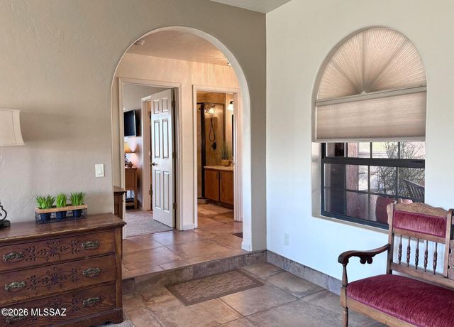3955 W Coyote Ridge Trail, Tucson, AZ 85746