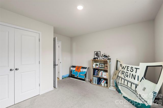 196 Brentwood Drive, Statesville, NC 28625