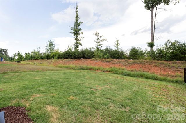 196 Brentwood Drive, Statesville, NC 28625